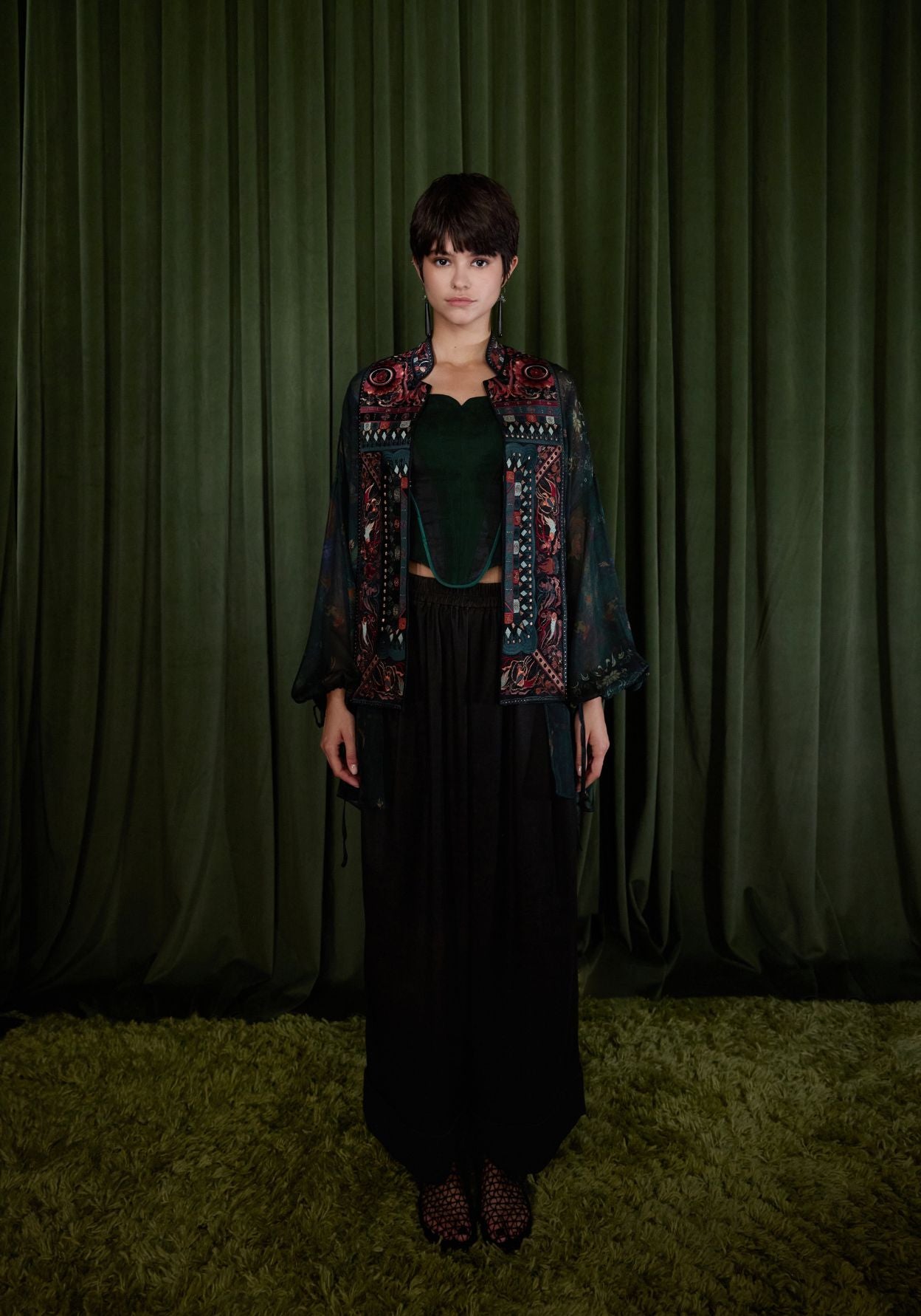 Green Silk Embroidery Collar Shirt