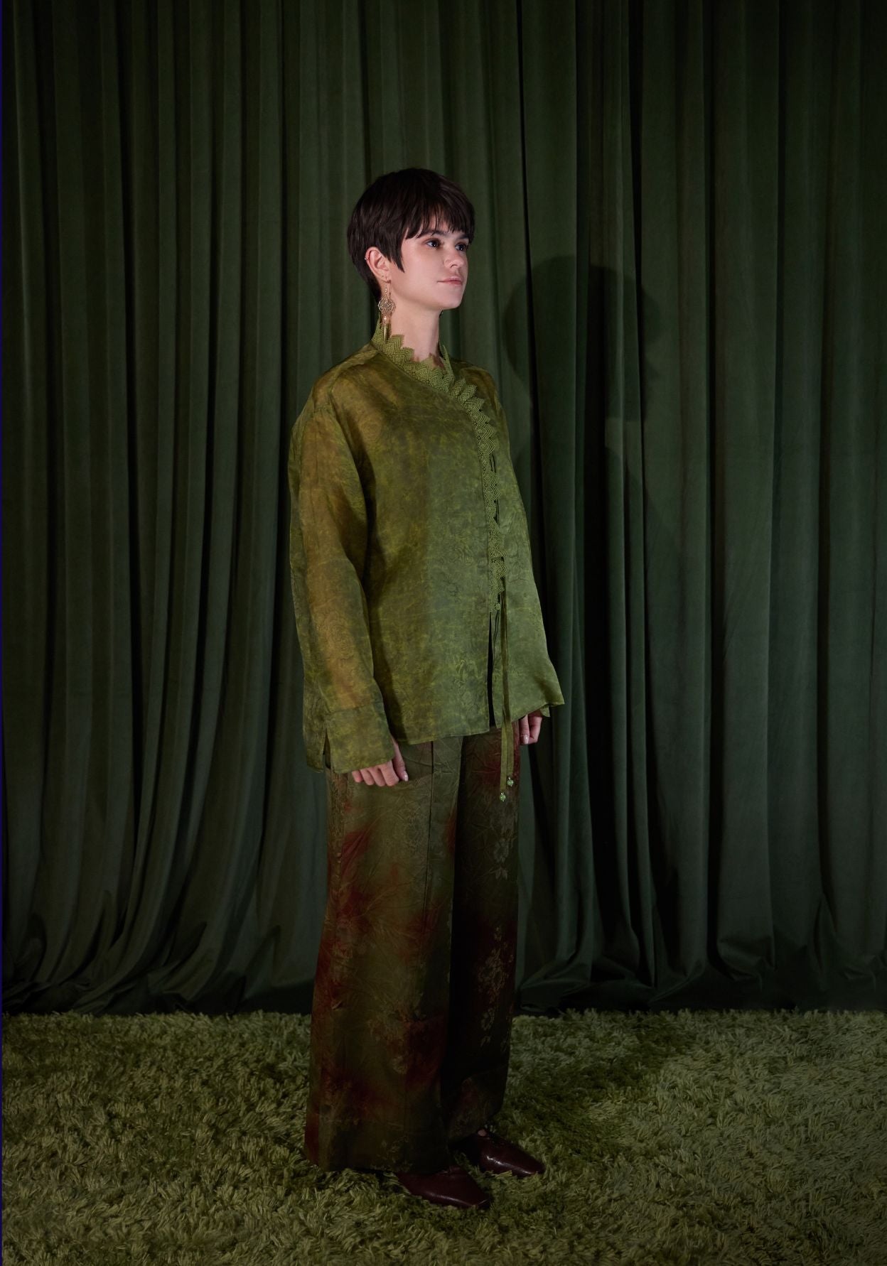 Green Silk Shirt with Lace Collar