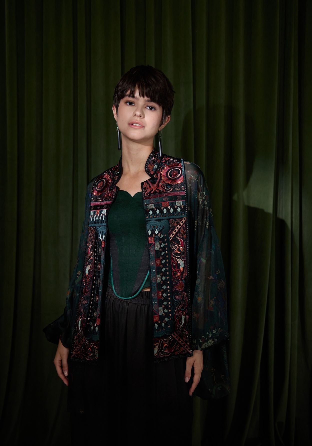 Green Silk Embroidery Collar Shirt