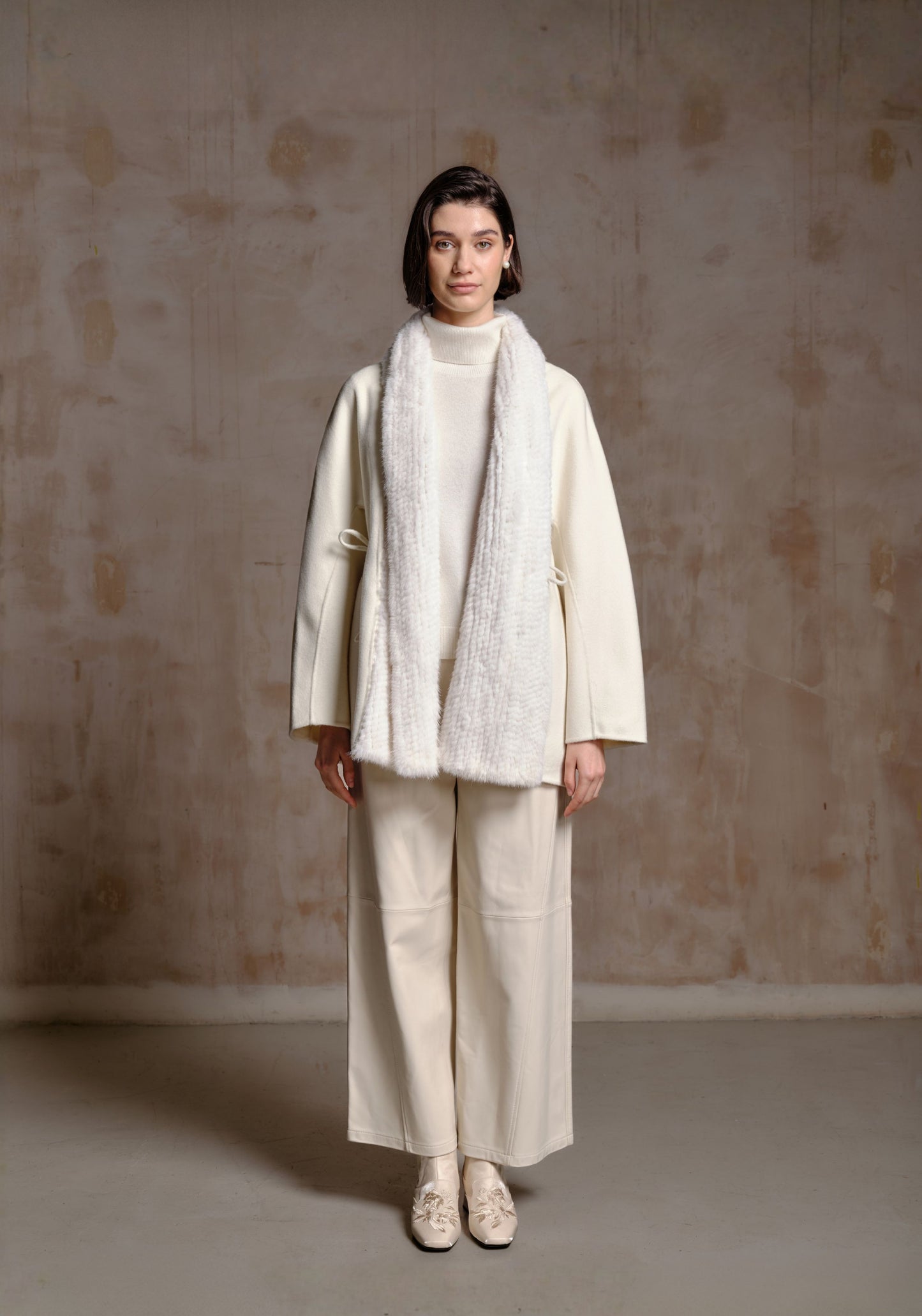 White Hand-woven Mink Collar Short Coat