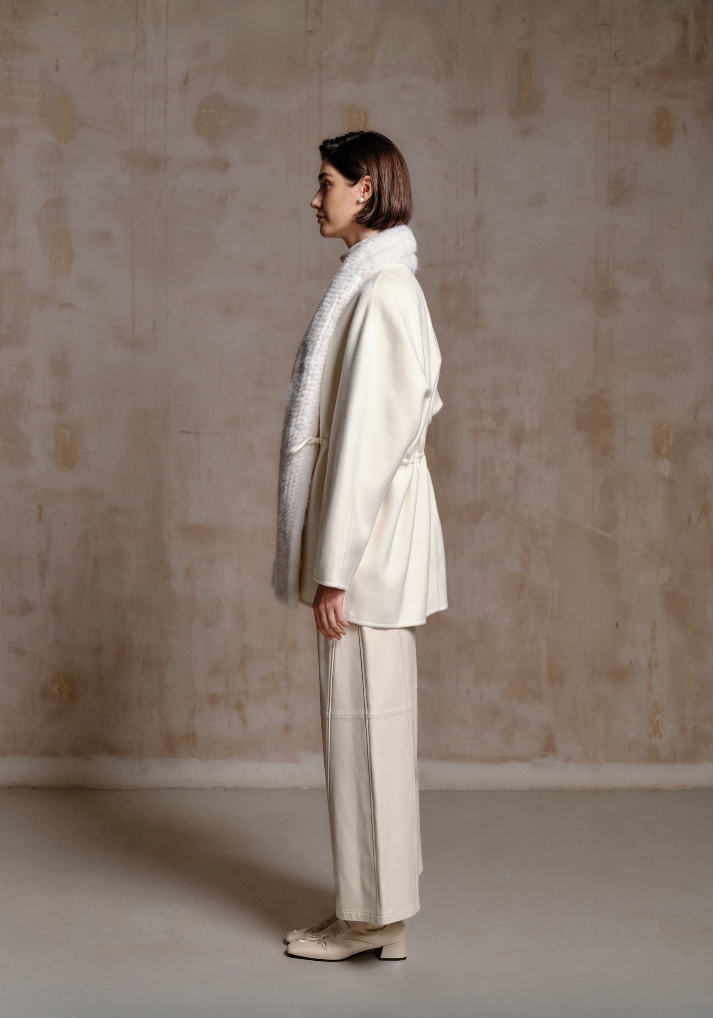 White Hand-woven Mink Collar Short Coat