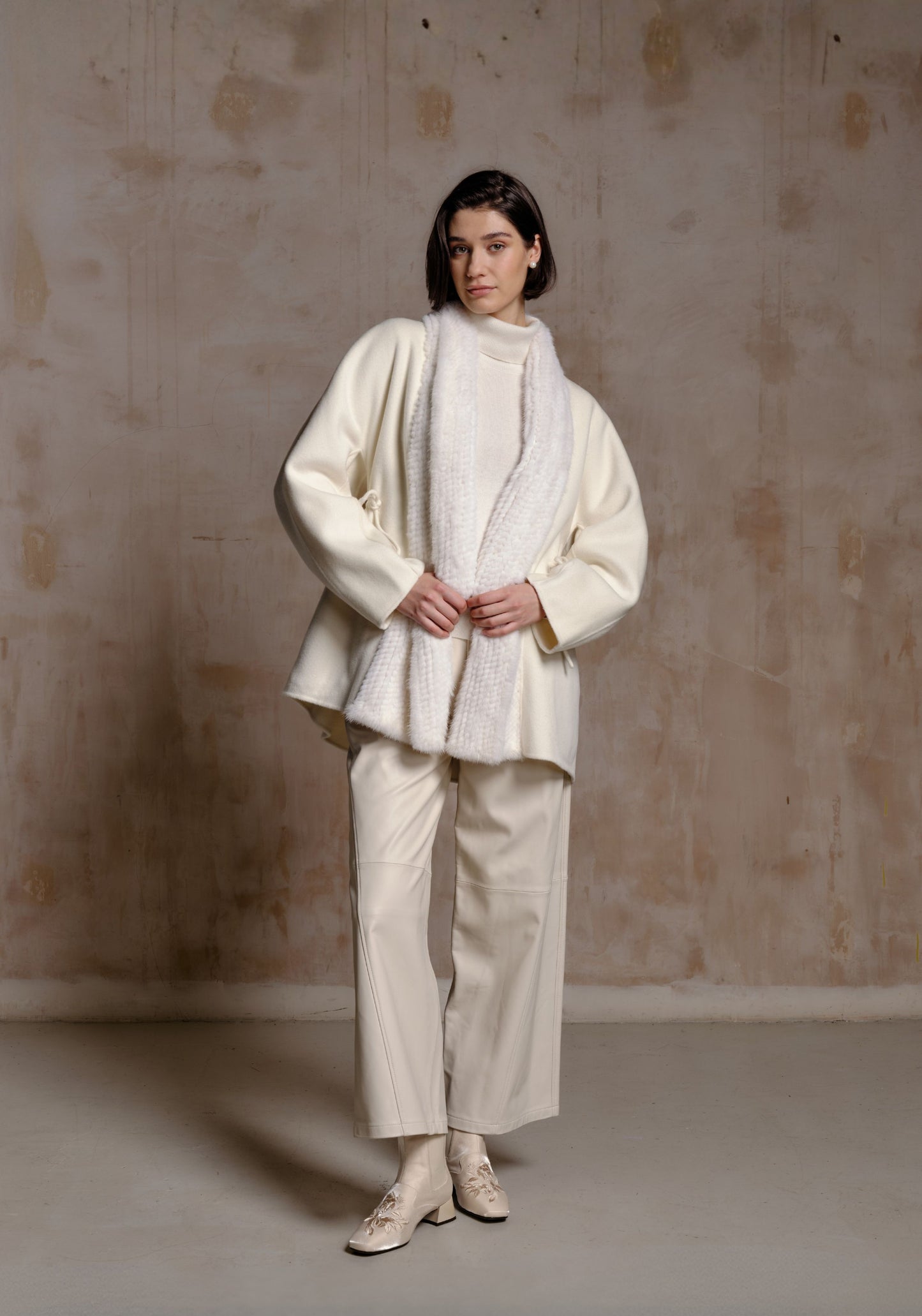 White Hand-woven Mink Collar Short Coat