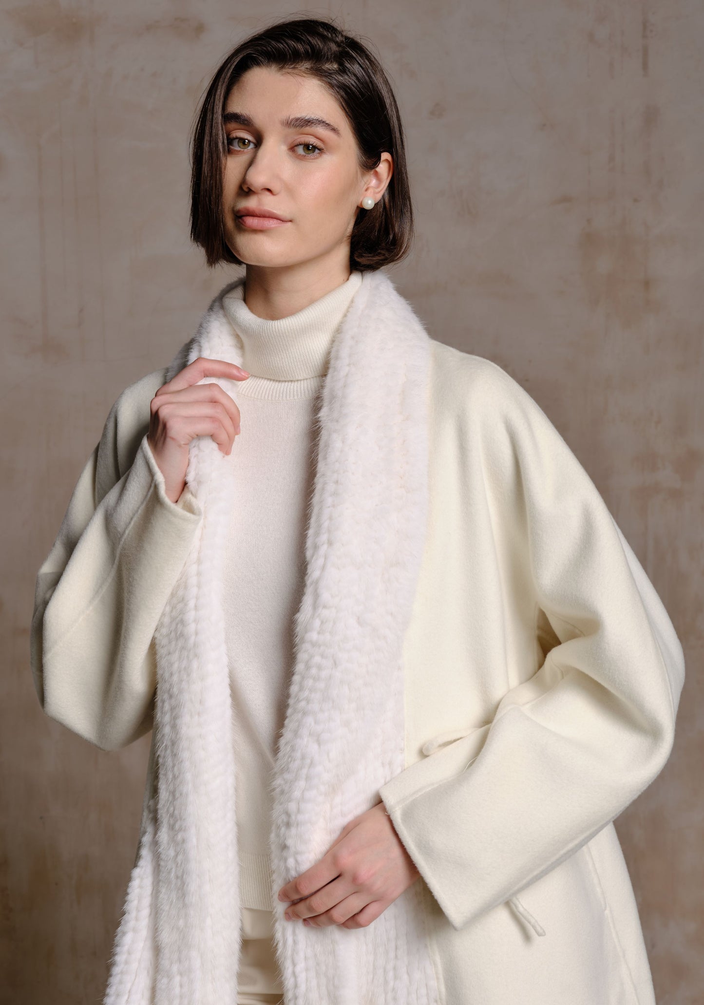 White Hand-woven Mink Collar Short Coat