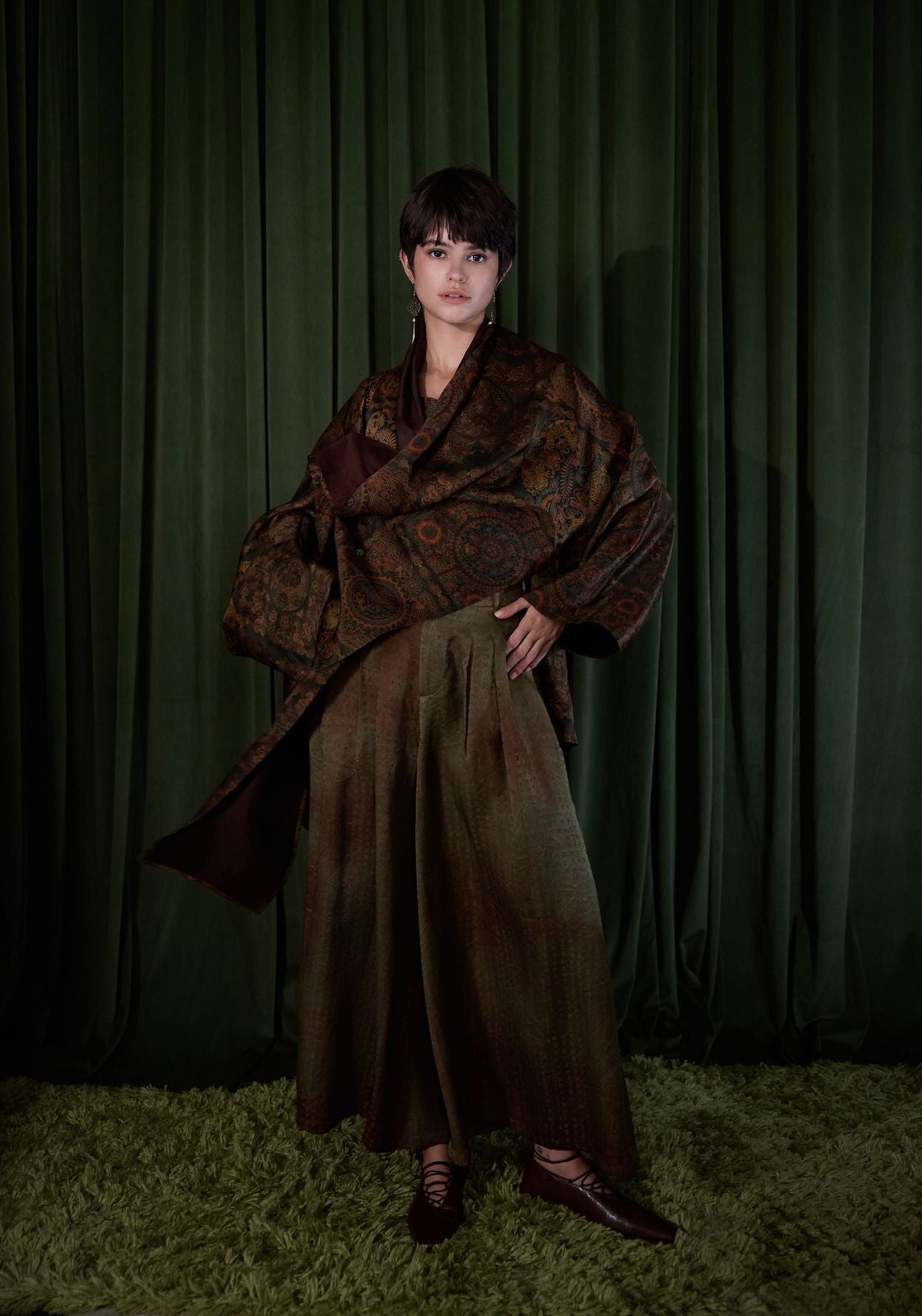 Brown Pattern Silk Short Coat