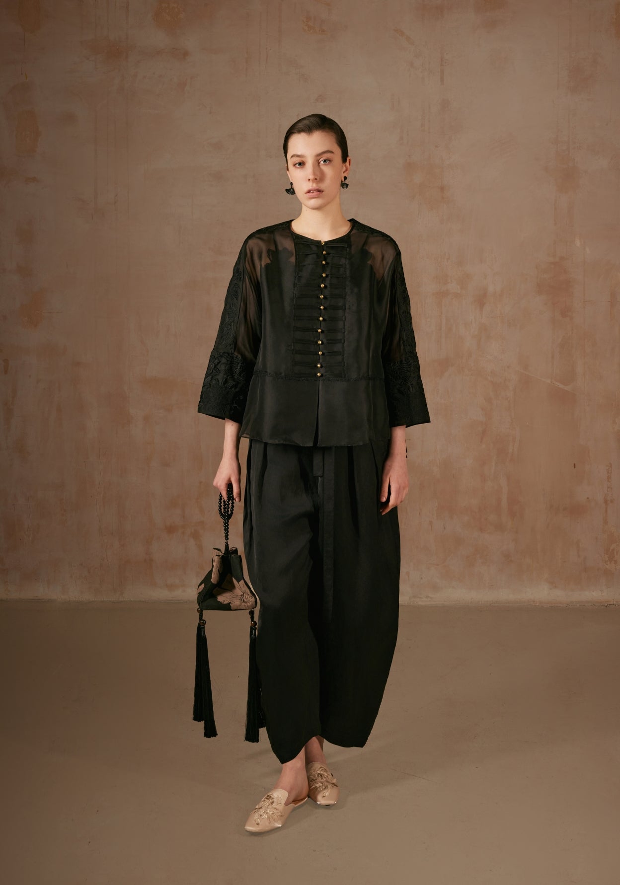 Black Pleats Trousers