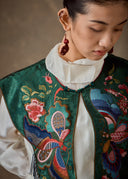 Green Floral Shoulder Cape